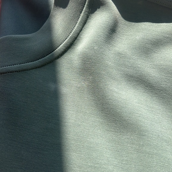 Softstreme Perfectly Oversized Cropped Crew - Picture 2 of 2